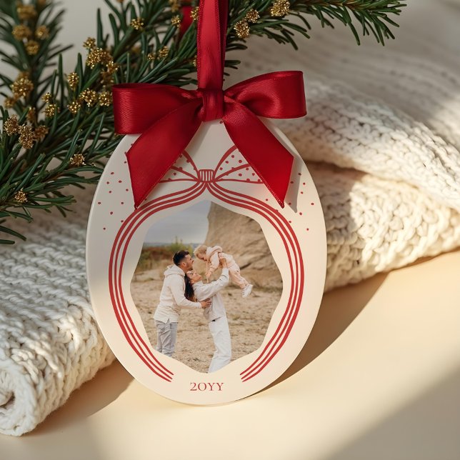 Ornamento De Cerâmica Bolinhas Elegante, Arco de Natal (Elegant Polka Dot Christmas Bow Photo Keepsake Ceramic Ornament)