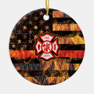 Ornamento De Cerâmica Bombeiro Cross e Flames