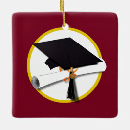 Ornamento De Cerâmica Boné de formatura e Diploma - Fundo Vermelho Escur