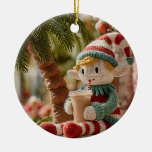 Ornamento De Cerâmica Bonito Elfo de Natal Tricotado Bebendo Café Gelado