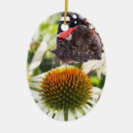 Ornamento De Cerâmica Borboleta Almirante na Flor