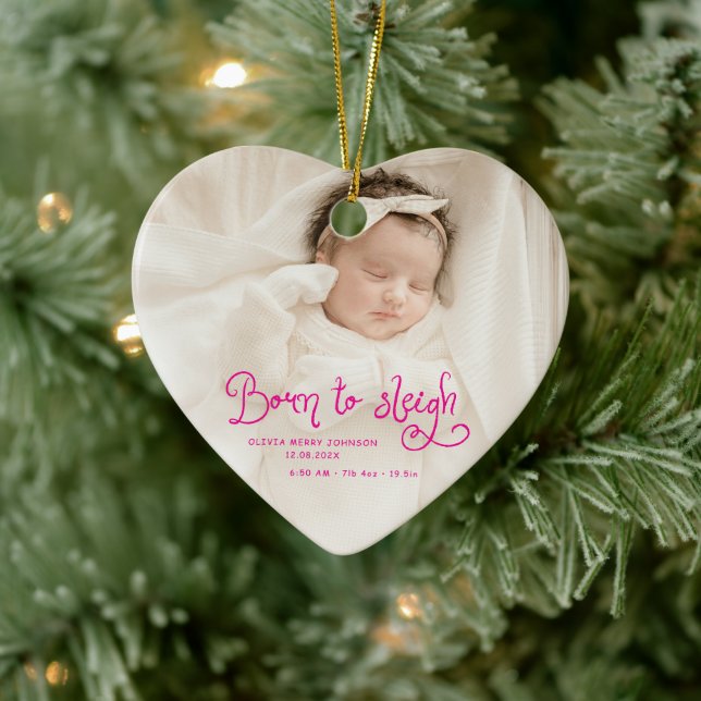 Ornamento De Cerâmica Born to Sleigh Baby Photo Birth Stats Christmas (Árvore)