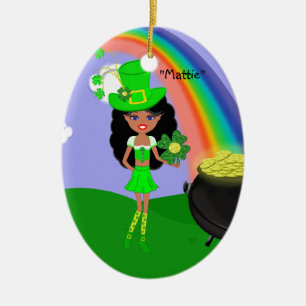 Ornamento De Cerâmica Brunette Girl Leprechaun do dia de Pat da rua com 