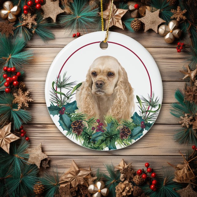 Ornamento De Cerâmica Buff American Cocker Spaniel Evergreen Wreath (Criador carregado)