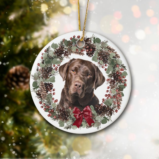 Ornamento De Cerâmica Cachorro de Chocolate Cão Pinecone Wreath Personal (Criador carregado)