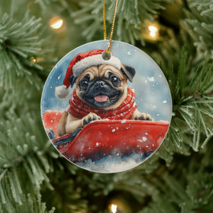 Ornamento De Cerâmica Cachorro Pug em Trenó Deixe Nevar Natal