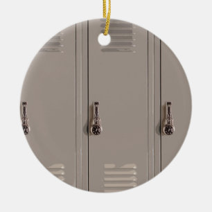 Ornamento De Cerâmica Cacifos cinzentos da escola, estudante do segundo