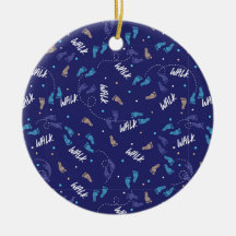 Caminhando juntos: Silhueta de Pegadas de Aventura