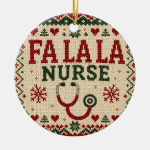 Ornamento De Cerâmica Camisa de Natal Feia Festiva Fa la la Enfermeira 2