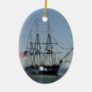 Ornamento De Cerâmica Canhões do acendimento da constituição de USS