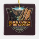 Ornamento De Cerâmica Cantão Negro Da Arte Do Parque Nacional De Gunniso<br><div class="desc">Canyon Negro Da trabalho de arte De Vetor De Gunnison. O parque circunda parte de um desfiladeiro profundo e murado esculpido através da rocha pré-ambriana pelo rio Gunnison. A vida selvagem inclui os cervídeos,  os alces e as águias ouros.</div>