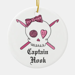 Ornamento De Cerâmica Capitão Gancho Crânio & ganchos de Crochet (rosa