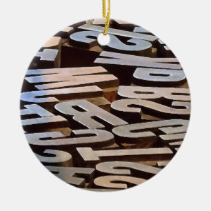 Ornamento De Cerâmica Cartas para a composição