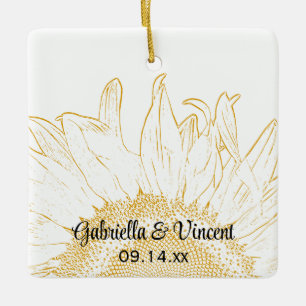 Ornamento De Cerâmica Casamento gráfico do girassol amarelo