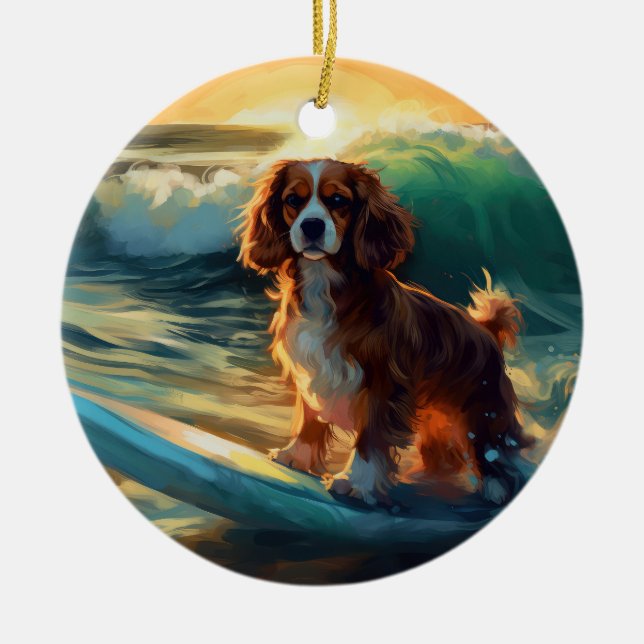 Ornamento De Cerâmica Cavalier King Beach Surfing Painting (Frente)