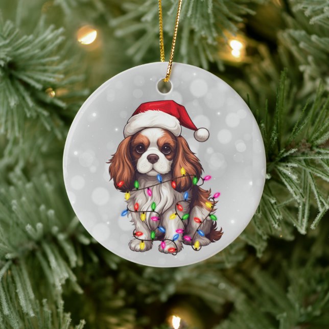 Ornamento De Cerâmica Cavalier King Charles Spaniel em Luzes de Natal (Árvore)