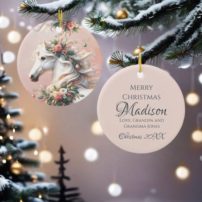 Ornamento De Cerâmica Cavalo de Ano Novo de Natal Mágico (Enjoy this Festive Christmas design! )
