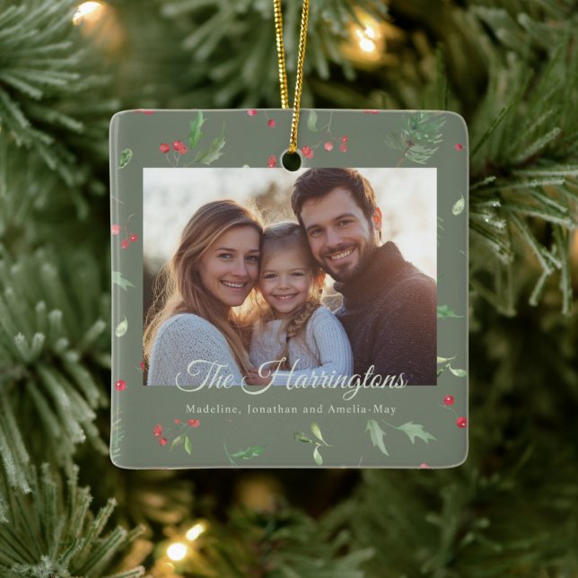 Ornamento De Cerâmica Christmas Green Foliage Photo (Árvore)