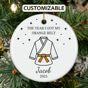 Ornamento De Cerâmica Cinturão de laranja de Karate personalizado, roupa