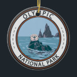 Ornamento De Cerâmica Círculo da Porta do Mar do Parque Nacional de olim<br><div class="desc">design de trabalho de arte de vetor de olimpiadas. O parque espalha-se por vários ecossistemas diferentes,  desde os picos dramáticos das Montanhas da Olimpiadas até florestas antigas.</div>