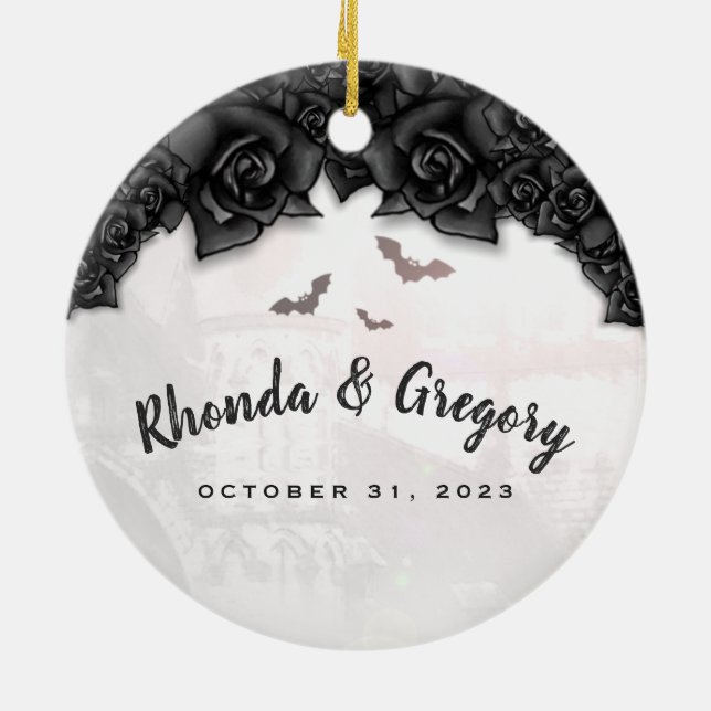 Ornamento De Cerâmica Círculo preto gótico do casamento do Dia das (Traseira)
