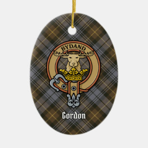 Ornamento De Cerâmica Clan Gordon Crest sobre o Weathered Tartan