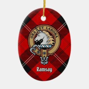 Ornamento De Cerâmica Clan Ramsay Crest sobre o Red Tartan