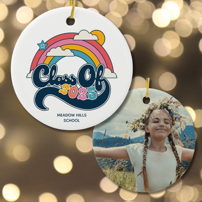 Ornamento De Cerâmica Classe de Graduação Personalizada de Fotos do Rain (Class of 2025 Rainbow Custom Photo Graduation Ceramic Ornament
)