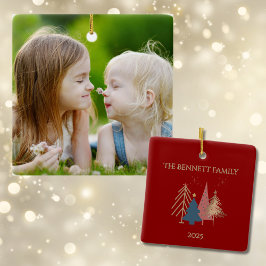 Ornamento De Cerâmica Classic Christmas Tree Family Photo Named 