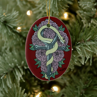 Ornamento De Cerâmica Cobra envolto em uma tatuagem de tornozelo por Kat