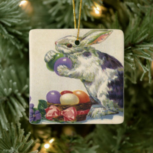 Ornamento De Cerâmica Coelho de Páscoa Vintage com Ovos de Páscoa em uma
