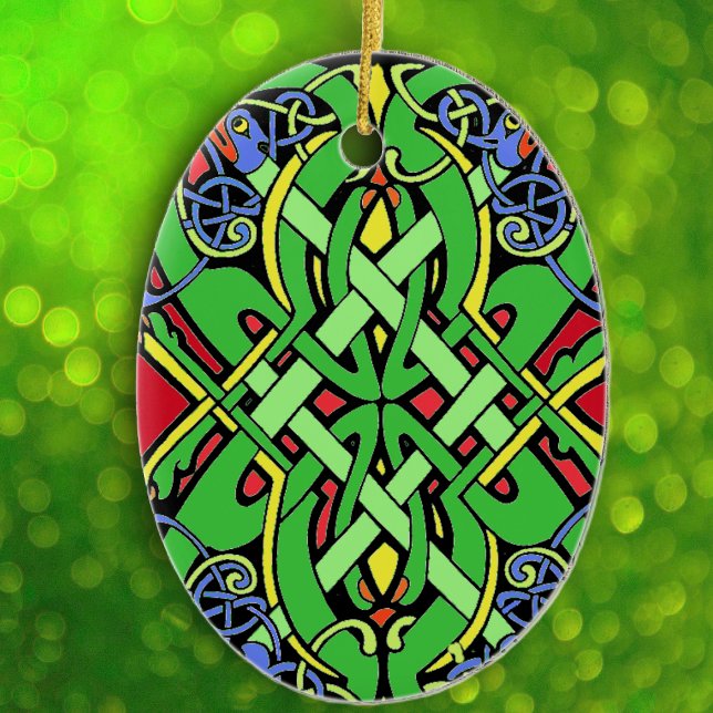 Ornamento De Cerâmica Colorida Irish Celtic Knot (Irish Celtic Knot design intertwined loops in green blue yellow and red on hanging ornament.)