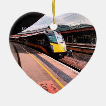 Comboio negro, na estação