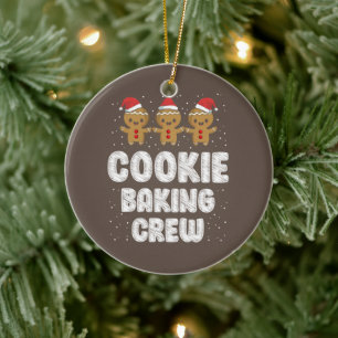 Ornamento De Cerâmica Cookie Baking Crew Camisa Natal Família Gingerbr