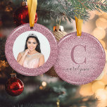Ornamento De Cerâmica Cor-de-rosa-branca | Foto do Monograma com Lítio D<br><div class="desc">Cor-de-rosa | Ornamento de Fotografias Glitter Monograma Dourado com Rosa com espaço para a sua fotografia e monograma personalizado. Perfeito para o seu aniversário ou quinceanera!</div>