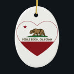 Ornamento De Cerâmica coração de Pebble Beach da bandeira de Califórnia<br><div class="desc">Coração da república de Pebble Beach Califórnia</div>