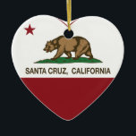 Ornamento De Cerâmica coração de Santa Cruz da bandeira de Califórnia<br><div class="desc">Coração da república de Santa Cruz Califórnia</div>
