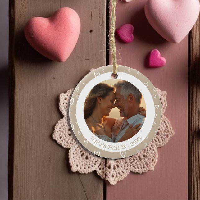 Ornamento De Cerâmica Corações de Café Elegantes com Foto (Elegant Coffee Hearts with Photo Ceramic Ornament)