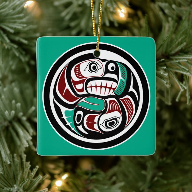 Ornamento De Cerâmica Costa do Pacífico Noroeste - Otter perseguindo Sal (Árvore)