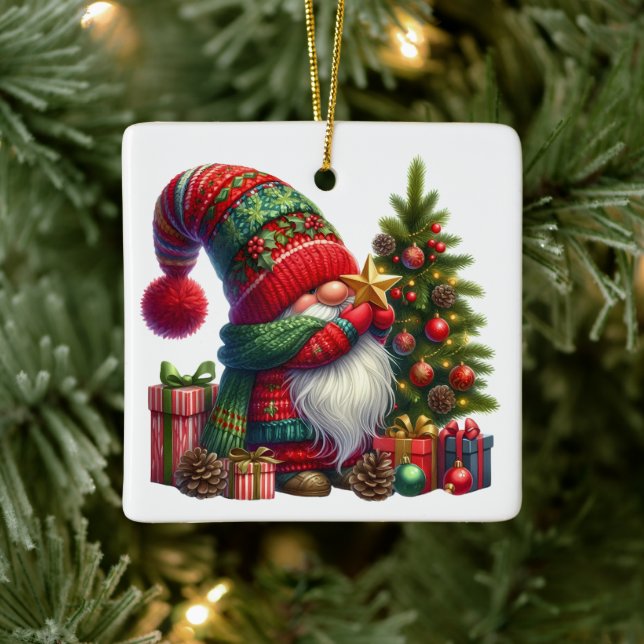 Ornamento De Cerâmica Cozy Christmas Gnome Art – Festive Holiday (Árvore)