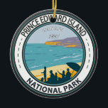 Ornamento De Cerâmica Crachá Nacional do Parque Nacional do Príncipe Edw<br><div class="desc">Design de arte vetorial do Parque Nacional do Príncipe Edward Island. O Parque está situado ao longo da costa norte da ilha,  na frente do Golfo de Ruas.</div>