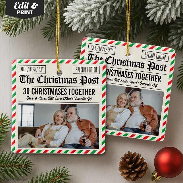 Ornamento De Cerâmica Custom Couple Anniversary Gift Christmas Newspaper (Custom Couple Anniversary Gift Christmas Newspaper Ceramic Ornament)