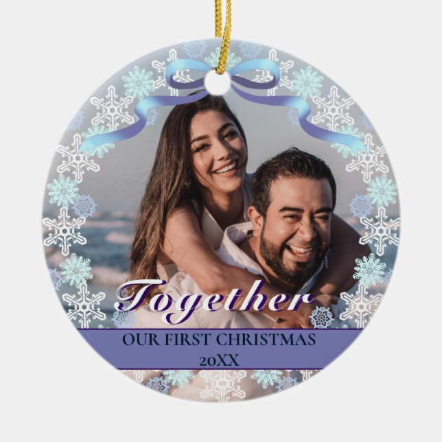 Ornamento De Cerâmica Custom First Christmas Together Purple Snowflakes (Frente)