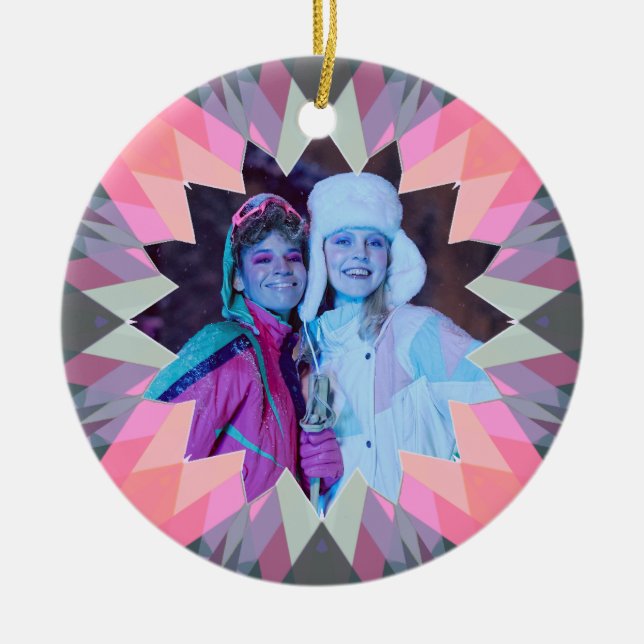 Ornamento De Cerâmica Custom Pink Gray Christmas Star Family Photo Gift (Frente)