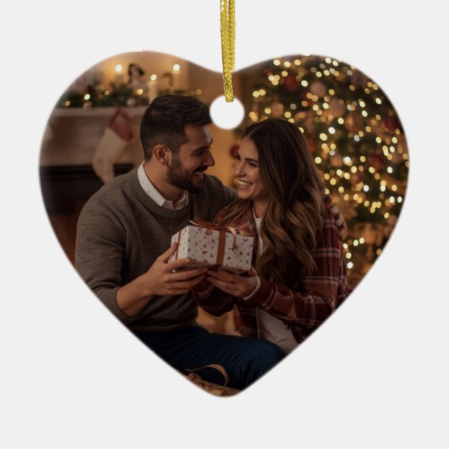 Ornamento De Cerâmica Cute Couples First Christmas Ornament | Custom (Frente)