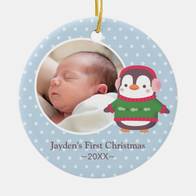 Ornamento De Cerâmica Cute Penguin Baby First Christmas Photo (Frente)