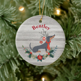 Ornamento De Cerâmica Dachshund de Natal Russo com Antlers & Greenery