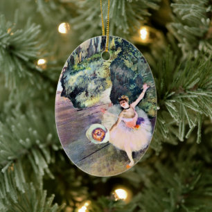 Ornamento De Cerâmica Dançarino com um buquê das flores por Edgar Dega