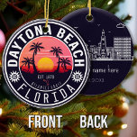 Ornamento De Cerâmica Daytona Beach Florida Retro Sunset Souvenirs 80s<br><div class="desc">Daytona Beach Flórida Vintage 60s Souvenirs. Daytona Beach Florida - Retro Tropical Palm Tree 60s Souvenirs Vintage design faz um excelente de Natal ou presente de aniversário para fãs da praia de Daytona. A design de vibração do verão é um presente perfeito para amantes de viagem e fãs de destino...</div>