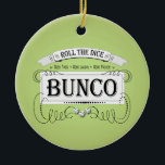 Ornamento De Cerâmica Design de Bunco do vintage<br><div class="desc">O vintage maravilhoso inspirou o design gráfico por Artinspired. Design da impressão da velha escola das características. Aperfeiçoe para seu evento seguinte de Bunco. Personalize artigos para presentes e prêmios. A cor do fundo pode ser mudada para caber seu próprio estilo. Role os dados, boas épocas, bons risos, bons amigos....</div>